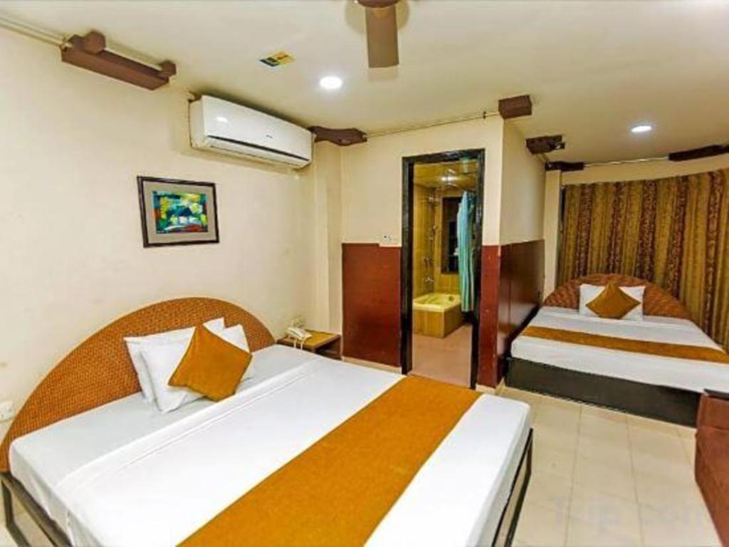 Grand Dhaka Hotel Exterior photo